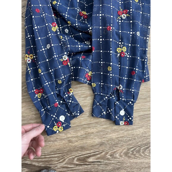 Vtg Womens JULIE MILLER California Blouse  Hand Embroidered Sheer Shirt Navy Sz6 - Picture 10 of 10